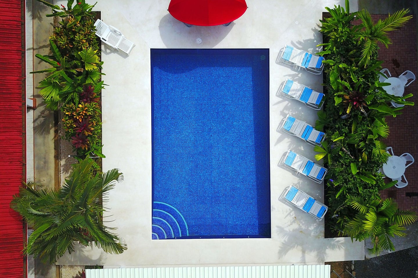 Exterior 4 — La Palma: 12 En-Suite Units & Pool for Sale in Jacó