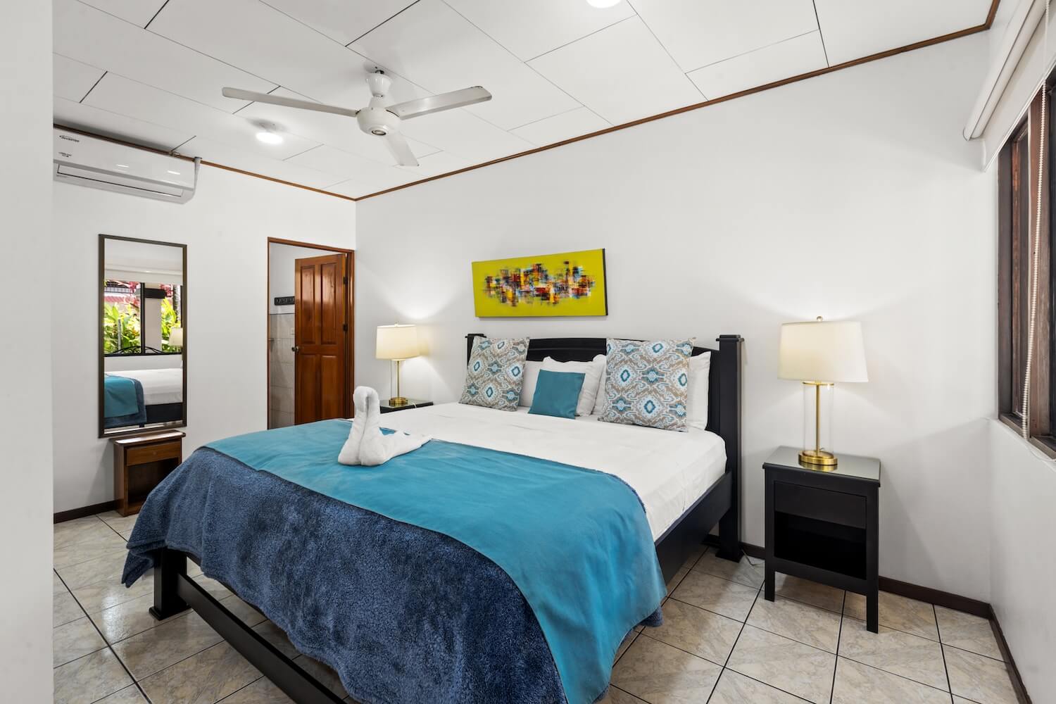 The Suite Wing (Building A) 4 — La Palma: 12 En-Suite Units & Pool for Sale in Jacó