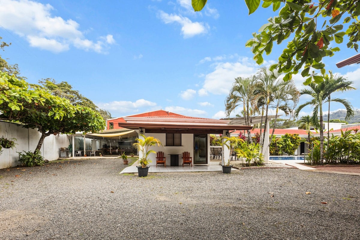 The Room on Its Own (Building C) 2 — La Palma: 12 En-Suite Units & Pool for Sale in Jacó