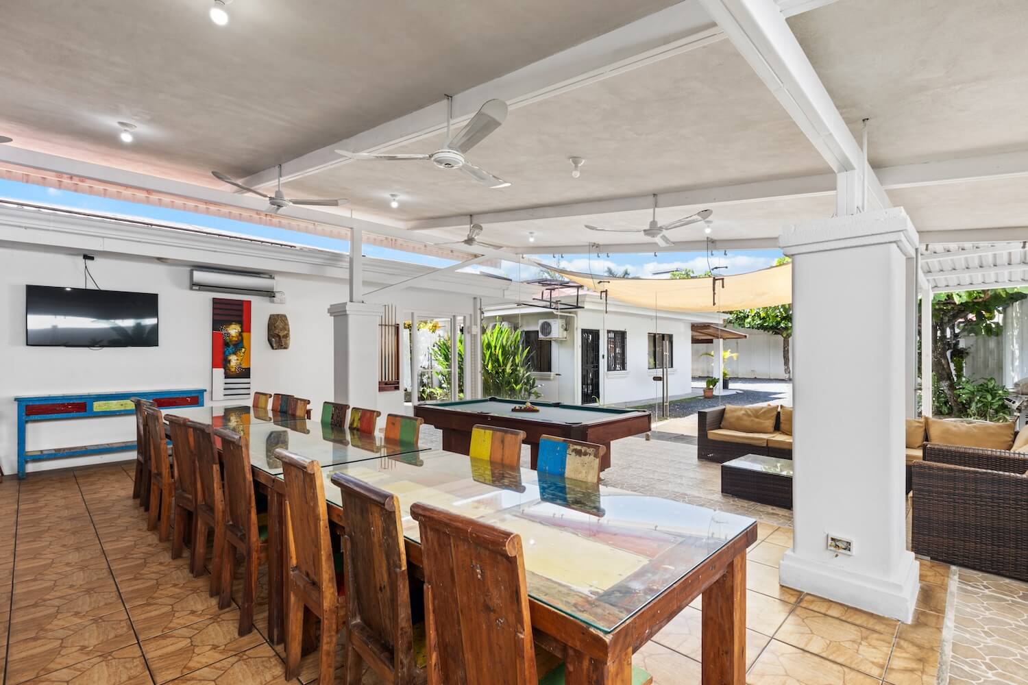The Pavilion 5 — La Palma: 12 En-Suite Units & Pool for Sale in Jacó