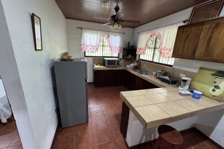 3A323176-2BC8-4427-A901-15CB0F7DDE04_1_105_c