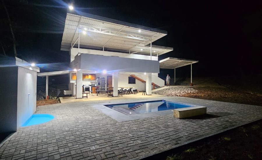 Casa 1 Lagunillas night