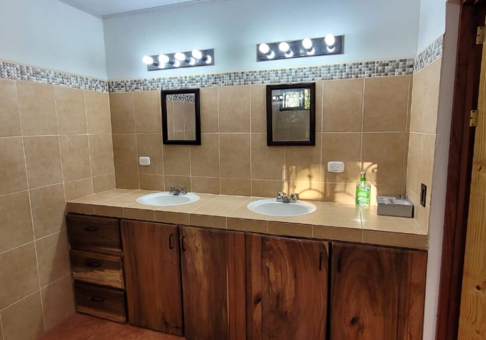 WhatsApp Image 2025-06-04 at 16.34.43 (1)