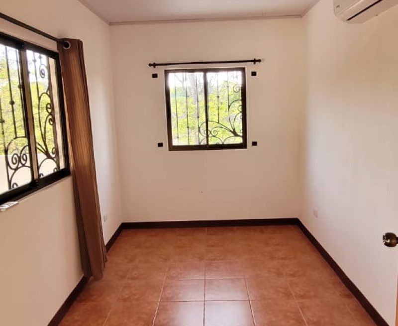 WhatsApp Image 2025-06-04 at 16.34.44 (2)