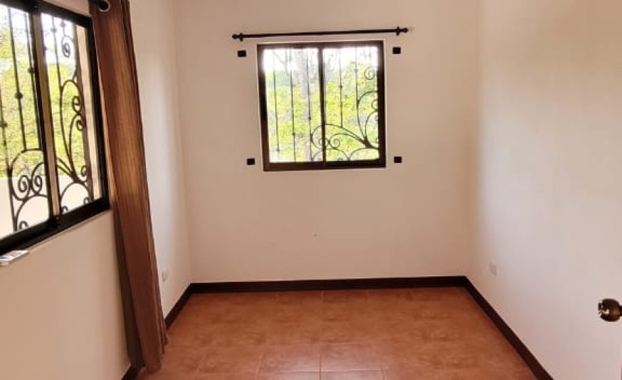 WhatsApp Image 2025-06-04 at 16.34.44 (2)