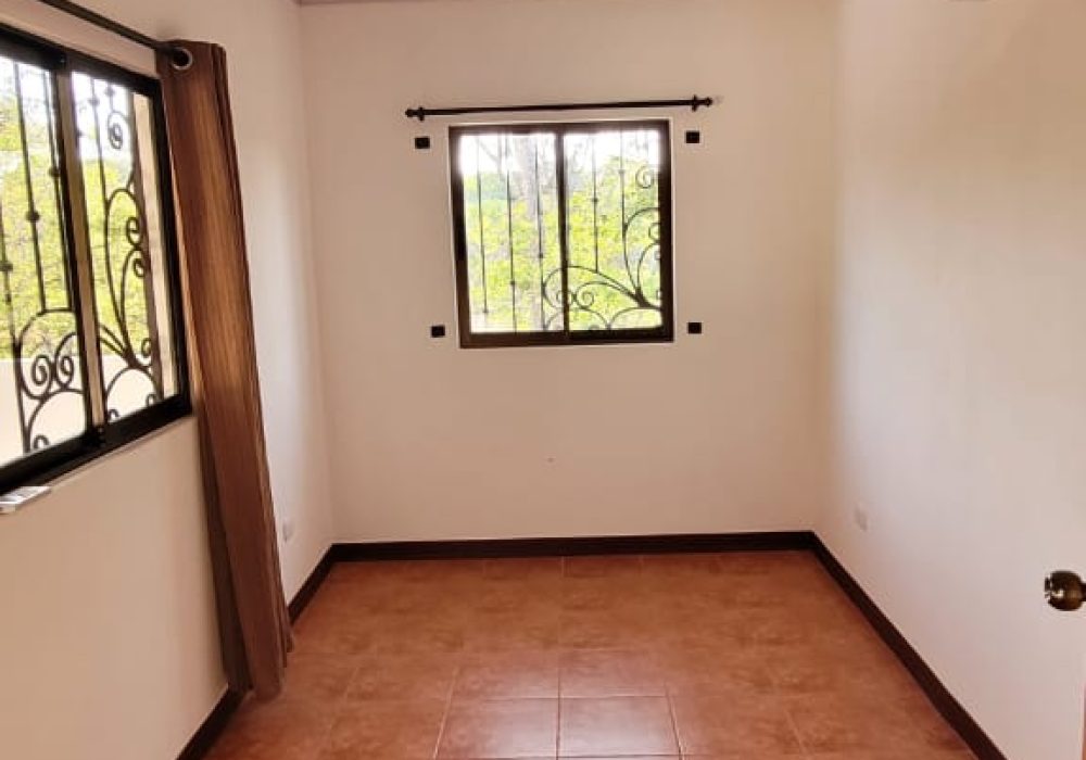 WhatsApp Image 2025-06-04 at 16.34.44 (2)