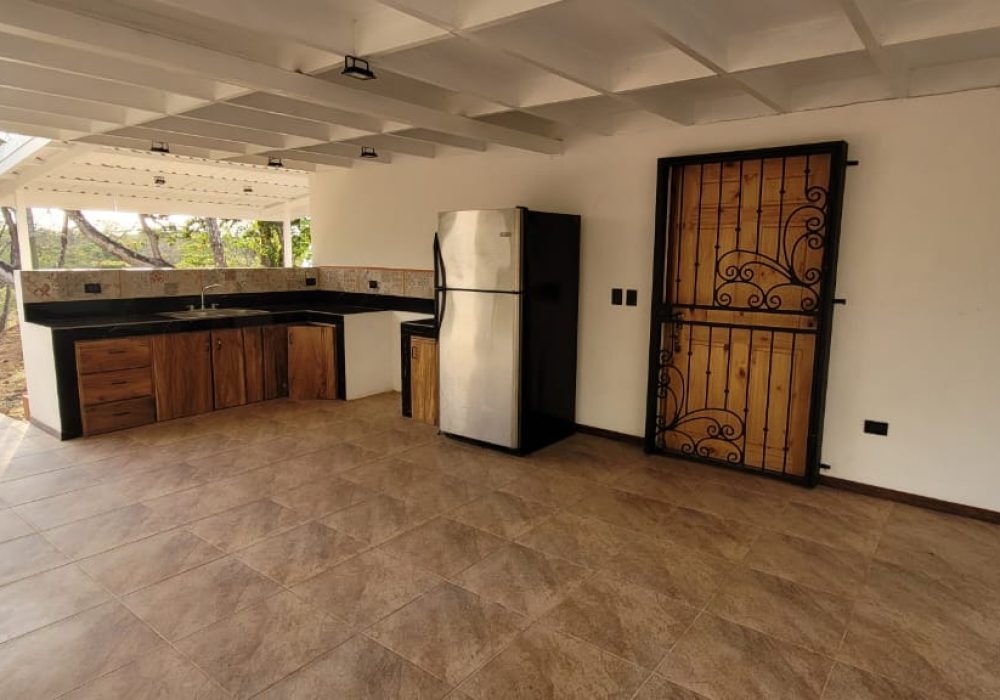 WhatsApp Image 2025-06-04 at 16.34.44 (4)