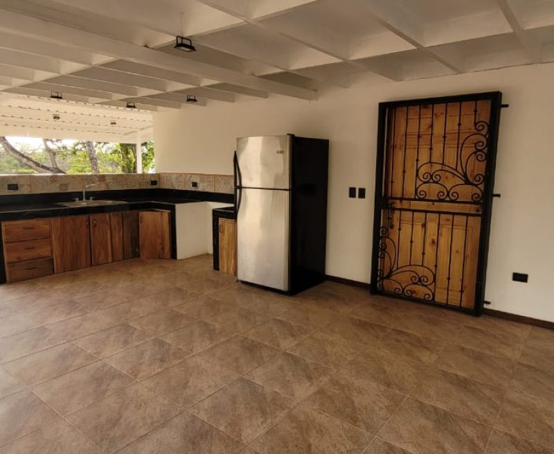 WhatsApp Image 2025-06-04 at 16.34.44 (4)